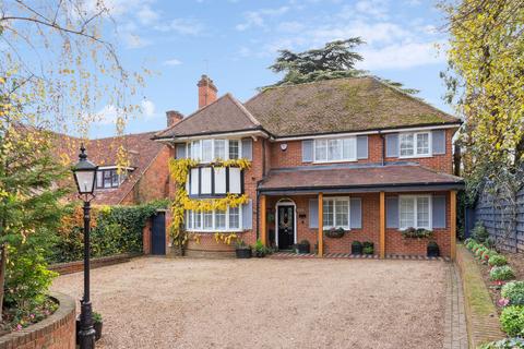 5 bedroom detached house for sale, Pirton Road, Hitchin SG5