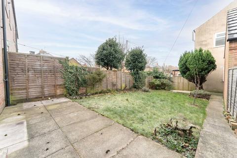 16 Campleshon Road, York, YO23 1PE