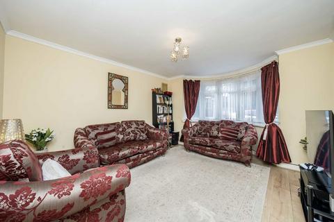 5 bedroom semi-detached house for sale, Park Road, Feltham TW13