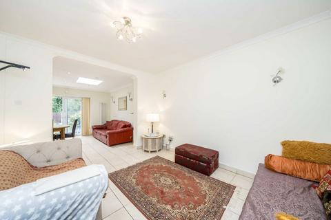 5 bedroom semi-detached house for sale, Park Road, Feltham TW13