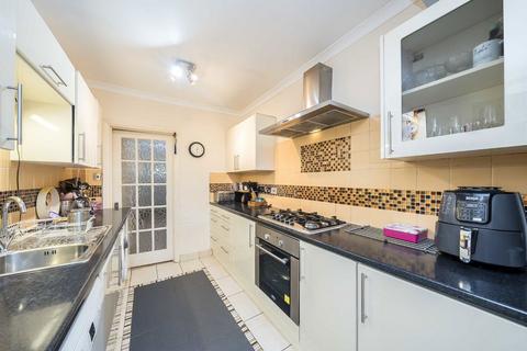 5 bedroom semi-detached house for sale, Park Road, Feltham TW13