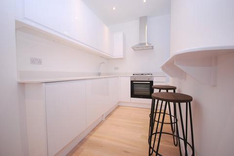 1 bedroom flat to rent, Underhill Road, London SE22