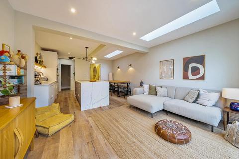 157 Elm Road, Kingston Upon Thames, KT2 6HY