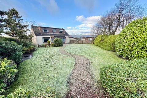 5 bedroom detached house for sale, 2 Mains Road, Beith