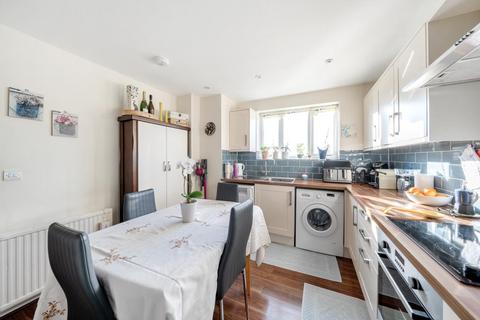 2 bedroom maisonette for sale, Potters Bar,  Hertfordshire,  EN6