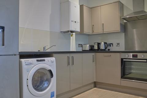 4 bedroom ground floor flat to rent, 13 Cumberland Street, Cumberland Street, Bristol BS2