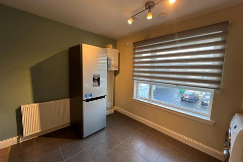 2 bedroom flat to rent, Beneagles Court, Auchterarder