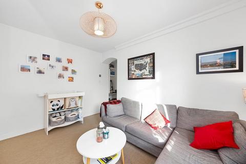 2 bedroom apartment for sale, Peabody Estate, Rosendale Road, Herne Hill, London, SE24