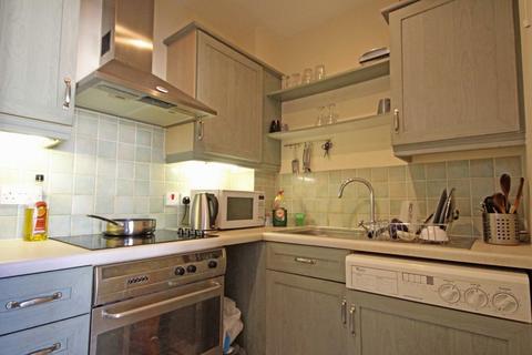 2 bedroom flat to rent, Hartington Road, London W13