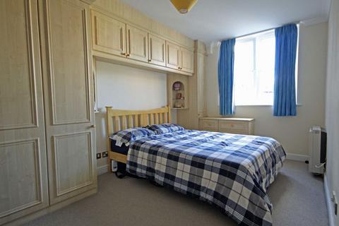 2 bedroom flat to rent, Hartington Road, London W13