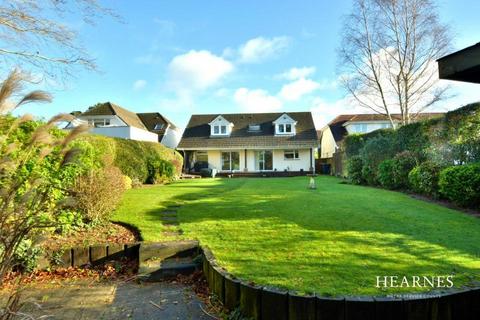 4 bedroom detached house for sale, Pilford Heath Road, Colehill, BH21 2LU