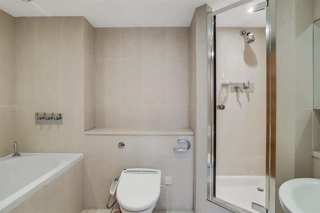11 Ensuite 2 10.jpg