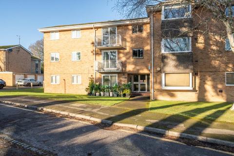 2 bedroom flat for sale, Sunningdale,  Berkshire,  SL5