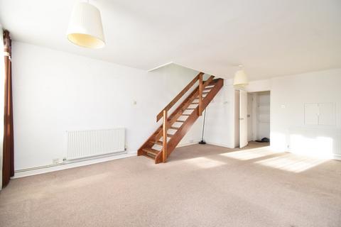 2 bedroom apartment for sale, Rodwell Court, WALTON-ON-THAMES, KT12