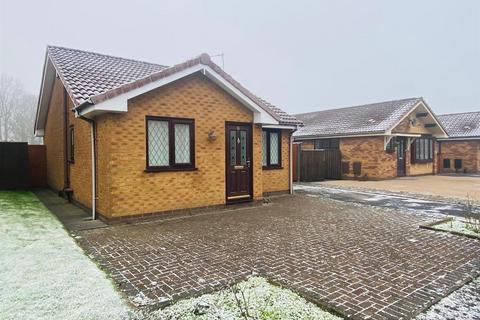 2 bedroom detached bungalow for sale, Camberwell Drive, Ashton-Under-Lyne OL7