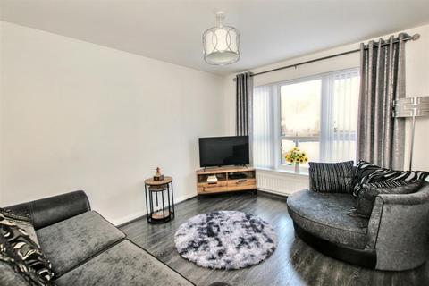 2 bedroom ground floor flat for sale, Tinto Drive, Carstairs Junction