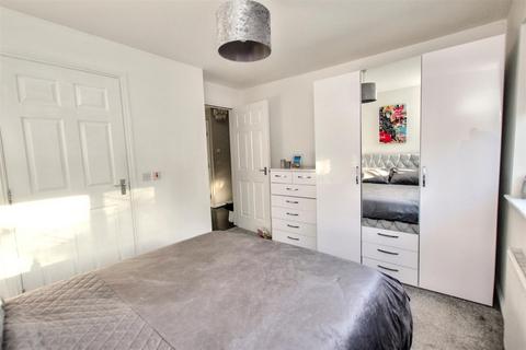 9b Tinto Drive, Carstairs Junction, Lanark, ML11 8RS