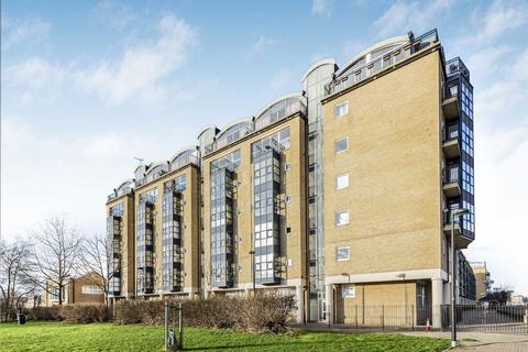 2 bedroom flat to rent, Rotherhithe Street, London SE16