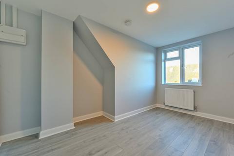 6 bedroom house to rent, Bride Street, Barnsbury, London, N7