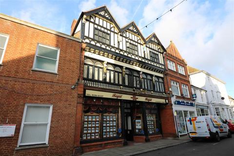 2 bedroom flat to rent, Market Street, Sandwich