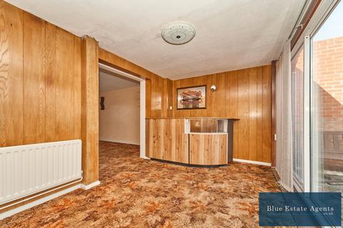 44 Brabazon Road, Hounslow, TW5 9LS