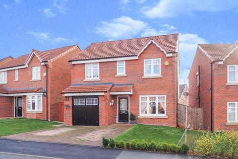 4 bedroom detached house for sale, Lidgett Road, Mapplewell, Barnsley