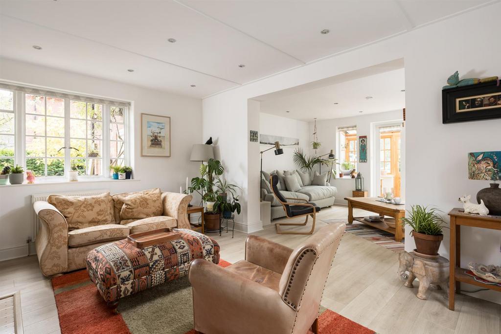 Sitting Room through to Family Room