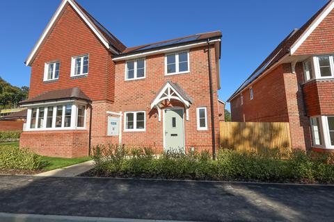 2 bedroom semi-detached house for sale, Templegate, Off Keymer Road, RH15