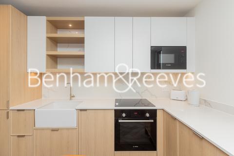 1 bedroom apartment to rent, The Hyde, West Hendon NW9