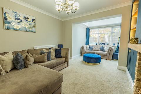 3 Cranleigh Close, Clacton-on-sea, CO16 8XP