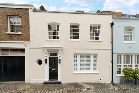 3 bedroom mews for sale, Eccleston Mews Knightsbridge SW1X