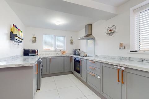 5 bedroom semi-detached house for sale, Westmorland Road, South Shields, Tyne and Wear, NE34 7JJ