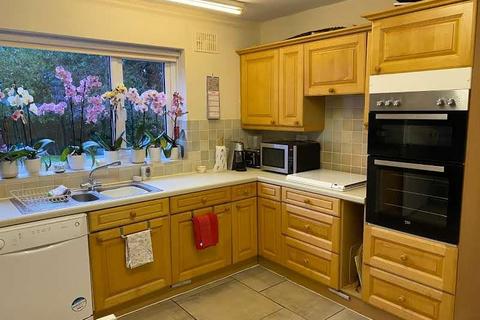 3 bedroom detached house to rent, Millwood Rise, Overton-on-Dee