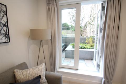 1 bedroom flat to rent, The Atelier Apartments 45-51 Sinclair Road, London W14