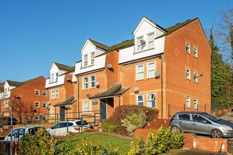 2 bedroom flat for sale, High Wycombe,  Buckinghamshire,  HP12