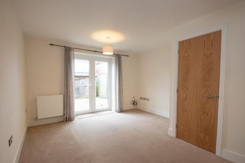 2 bedroom terraced house for sale, Pecketts Gate, Chichester