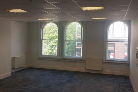 Office to rent, 2nd Floor Office Suite, 81 New Street, Birmingham, West Midlands, B2 4BA