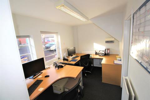 Office to rent, 1620 High Street, Knowle, Solihull, B93 0JU