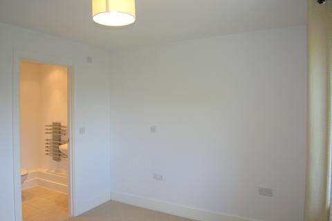 2 bedroom apartment to rent, Pavilions, Clarence Road, Windsor, SL4