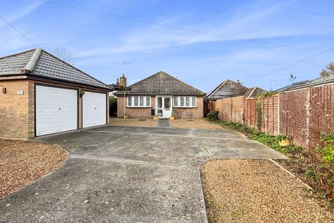 3 bedroom detached bungalow for sale, Elmstead Road, Wivenhoe, Colchester, CO7