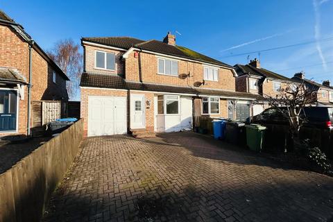 4 bedroom semi-detached house to rent, 5 Downie Road, Codsall