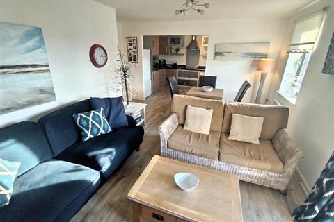 2 bedroom apartment for sale, St Christopher Court, Marina, Swansea