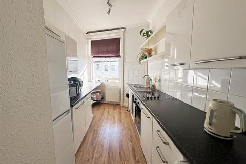 1 bedroom apartment to rent, Lansdowne Place, Hove