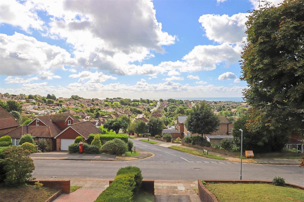 Nicholas james crescent drive view .jpg