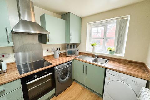 3 bedroom semi-detached house for sale, Admiral Way, Hyde