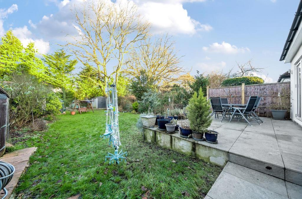 Davidson Frost-Wellings, DFW, Whitchurch Gardens,