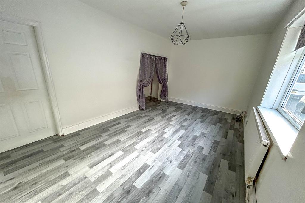 Front Bedroom
