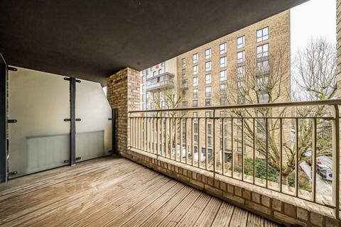 2 bedroom flat for sale, Bollo Bridge Road, London W3