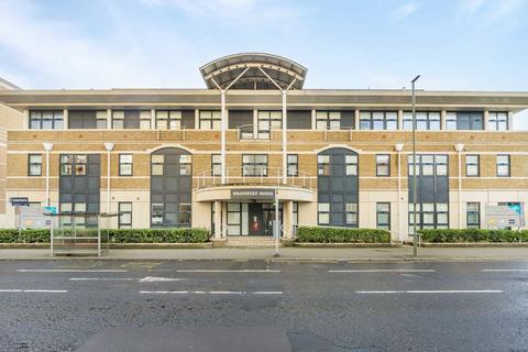 undefined, London Road, Staines-Upon-Thames TW18