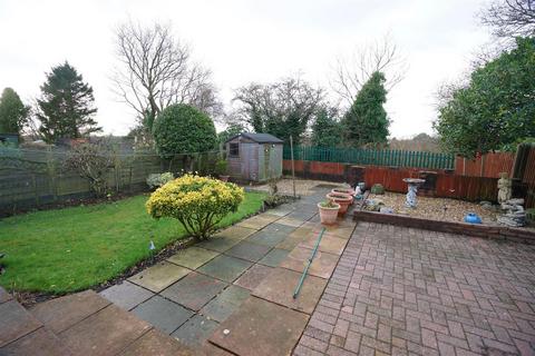 3 bedroom semi-detached bungalow for sale, The Asshawes, Heath Charnock, Chorley